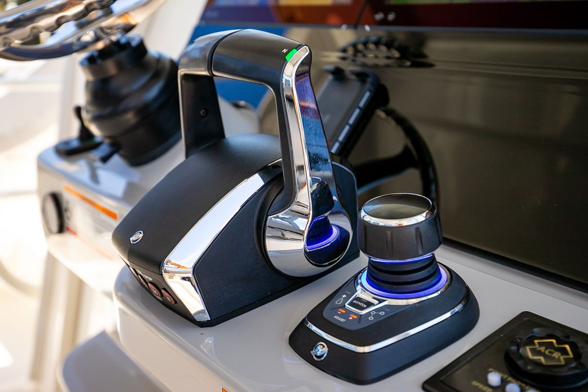 2024 Boston Whaler 42 