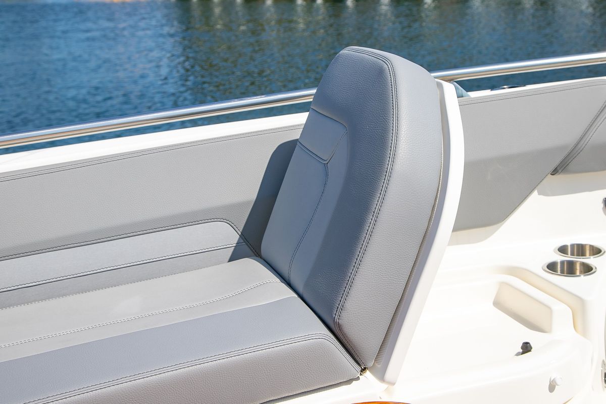 2024 Boston Whaler 42 