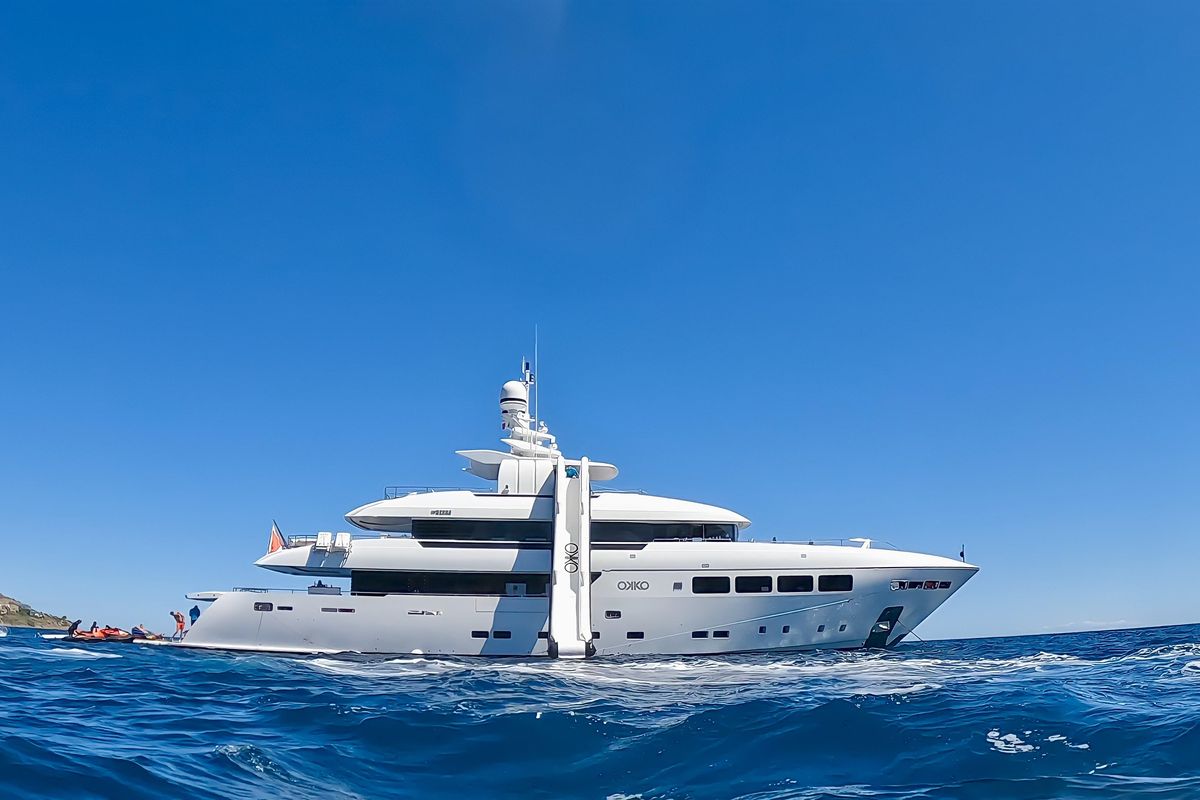 2013 Mondomarine 134 