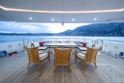 Yacht