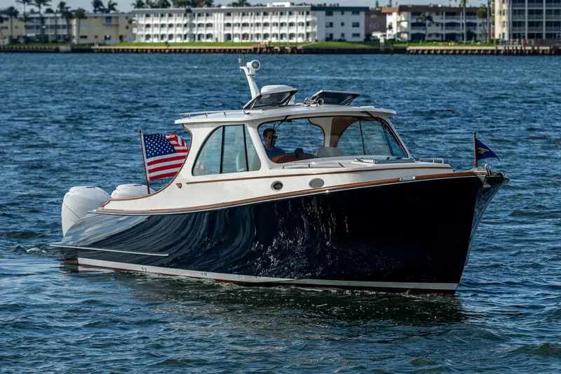 Elevenceas Yacht Photos Pics 