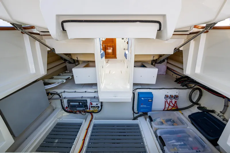 Elevenceas Yacht Photos Pics 