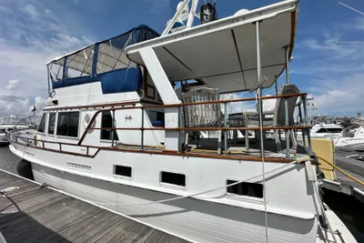 Island Gypsy Flush Aft Deck Trawler-Motor Yacht