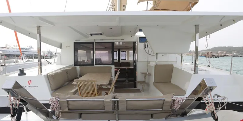 Ratatouille II Yacht Photos Pics Fountaine Pajot Lucia 40