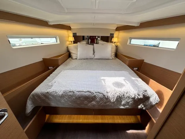 In Stock 440 #442 Yacht Photos Pics Luxurious cabin interior of 2023 Jeanneau Sun Odyssey 440 yacht.