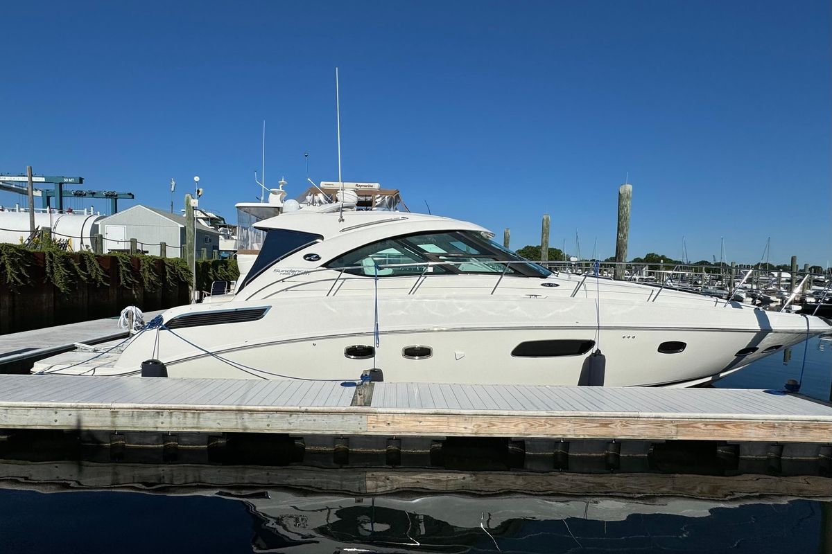 2010 Sea Ray 47 