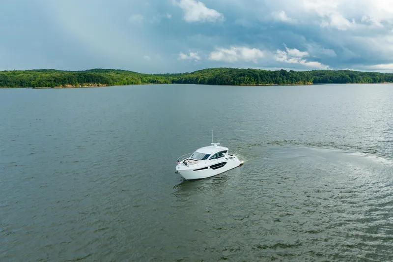 Bailey's Booty Yacht Photos Pics 