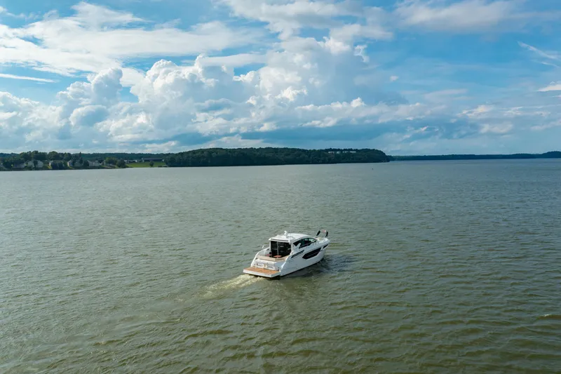 Bailey's Booty Yacht Photos Pics 