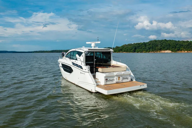 Bailey's Booty Yacht Photos Pics 