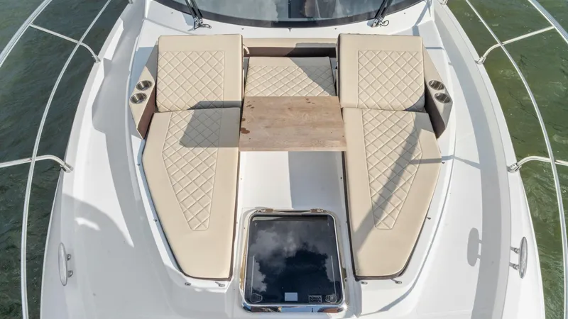 Bailey's Booty Yacht Photos Pics 