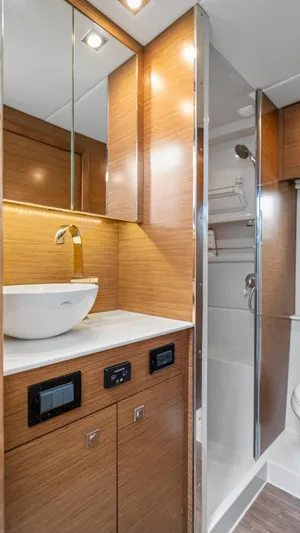 Bailey's Booty Yacht Photos Pics 