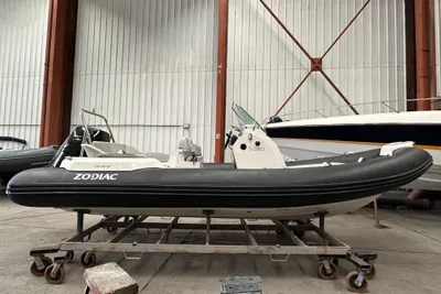 2023 Zodiac Medline 6.8 BLC