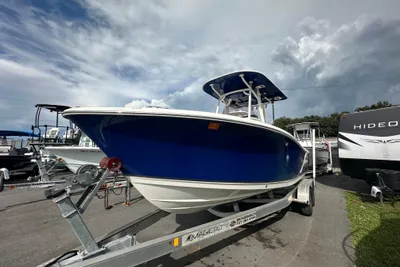 NauticStar 2302 Legacy