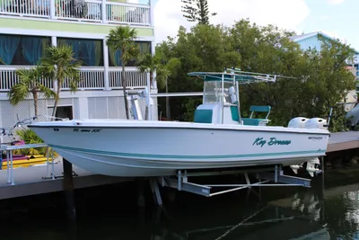 Whitewater 28 Center Console