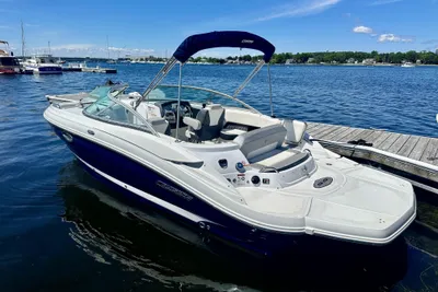 Cruisers Yachts 238SS