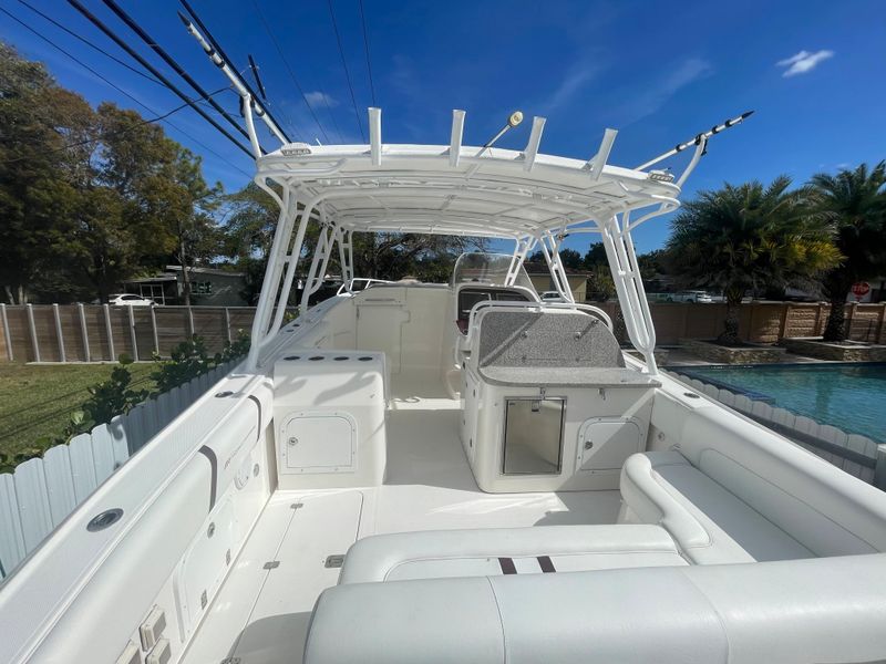 2008 Midnight Express 37 mid cabin