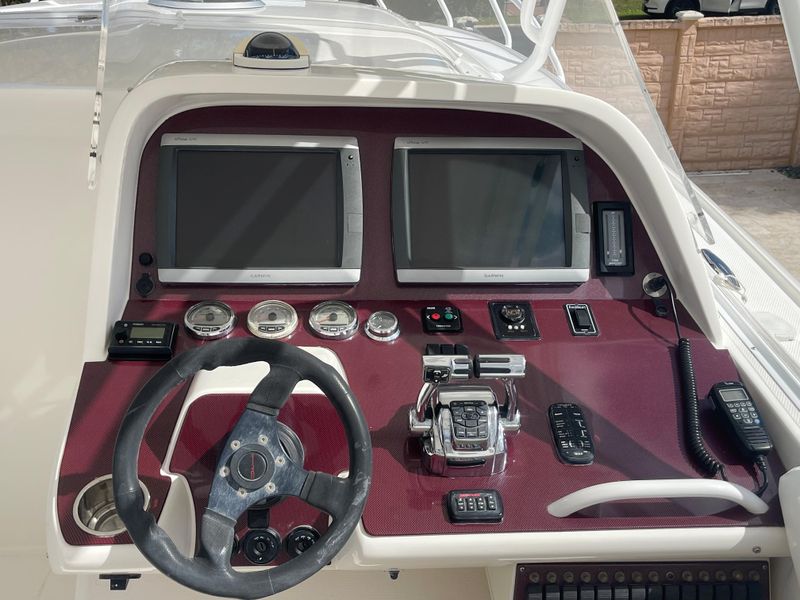 2008 Midnight Express 37 mid cabin