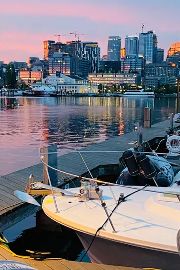 Rover Yacht Photos Pics Rovers Lake Union Slip