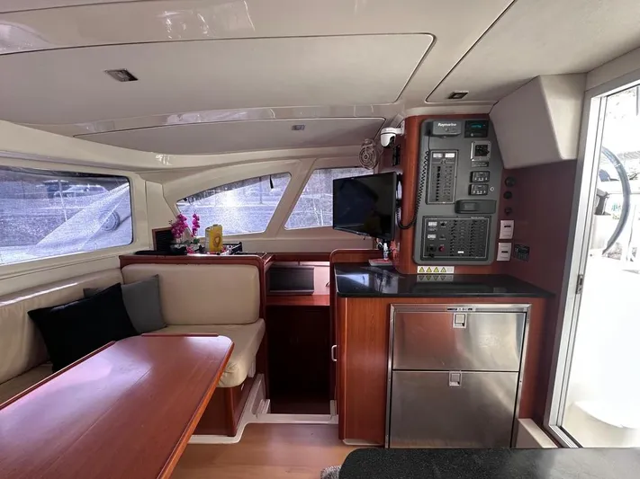 Seascape Yacht Photos Pics Interior of 2012 Leopard 39 yacht with modern kitchen and seating area.