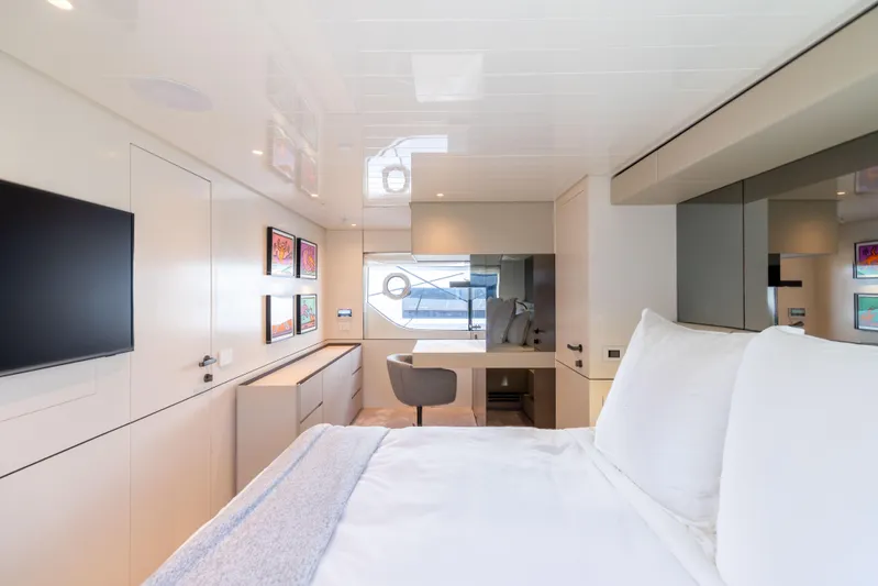 Athena Yacht Photos Pics Primary Cabin