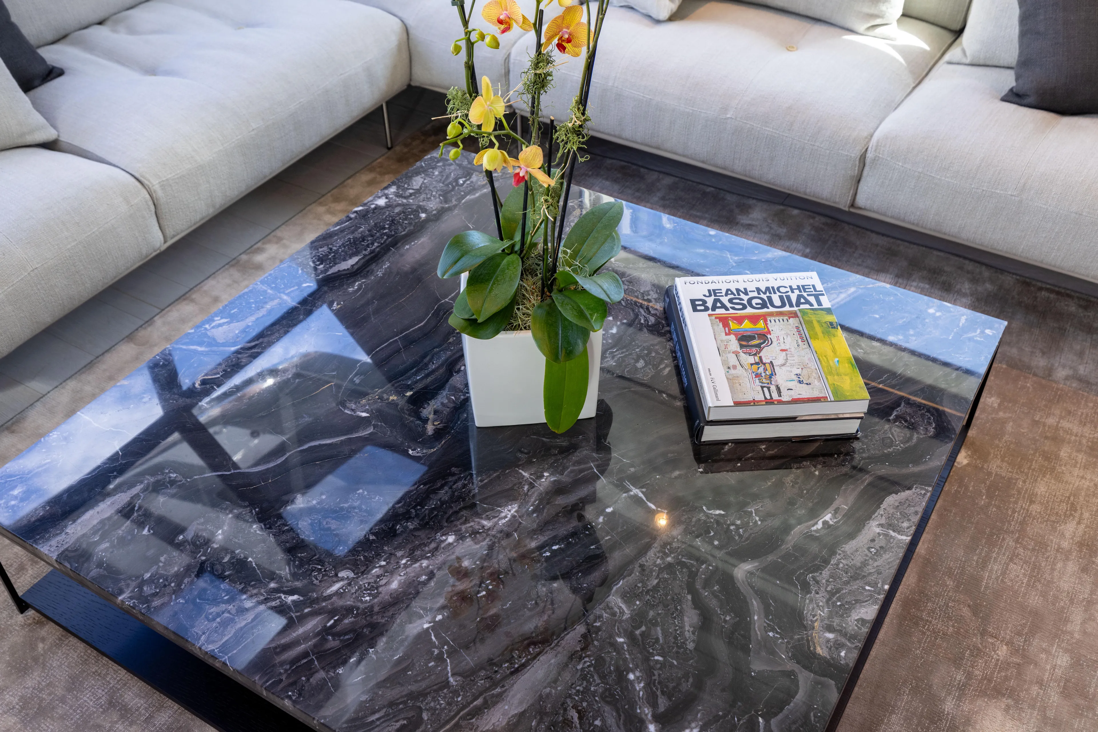 Athena Yacht Photos Pics Salon Details