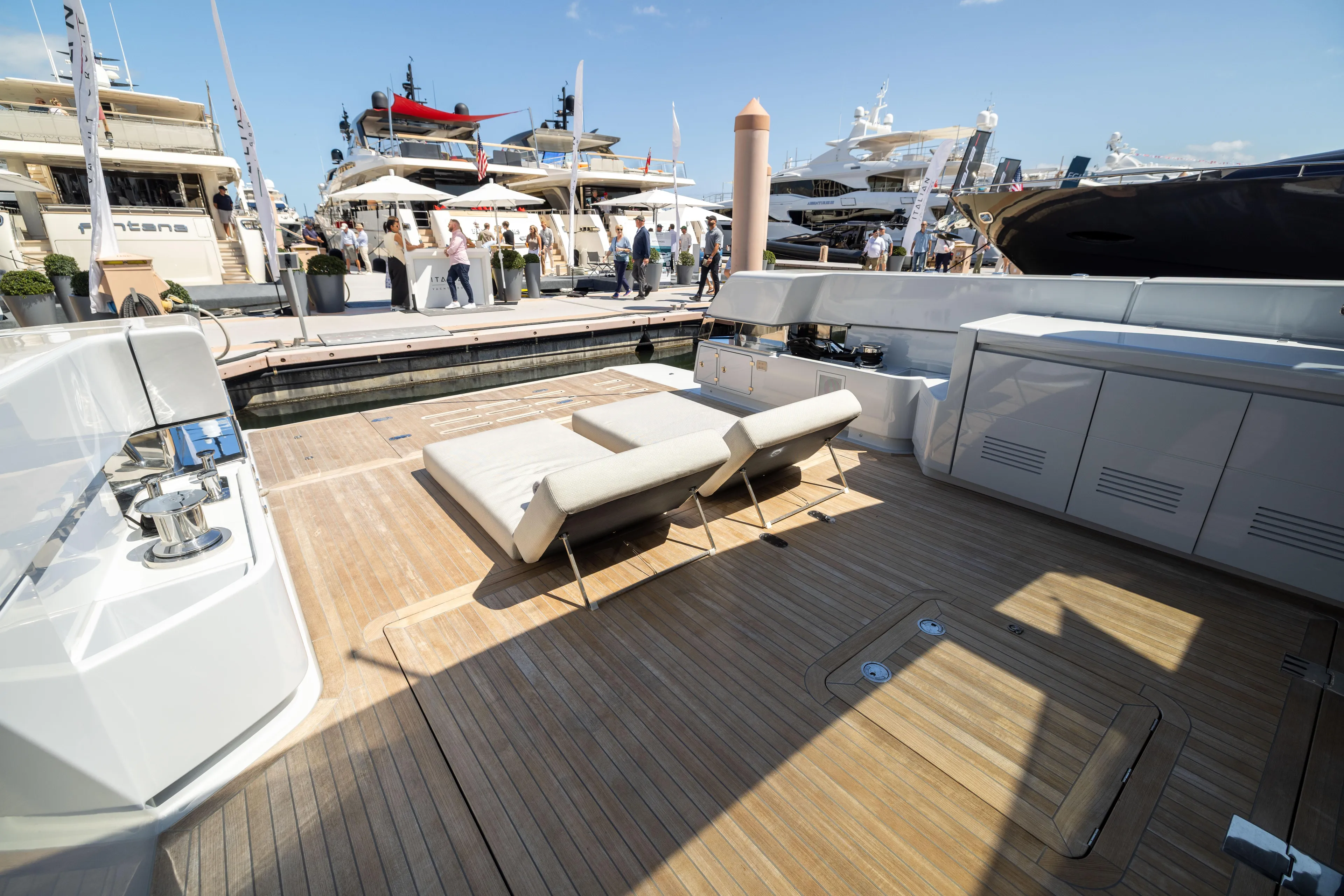 Athena Yacht Photos Pics Aft