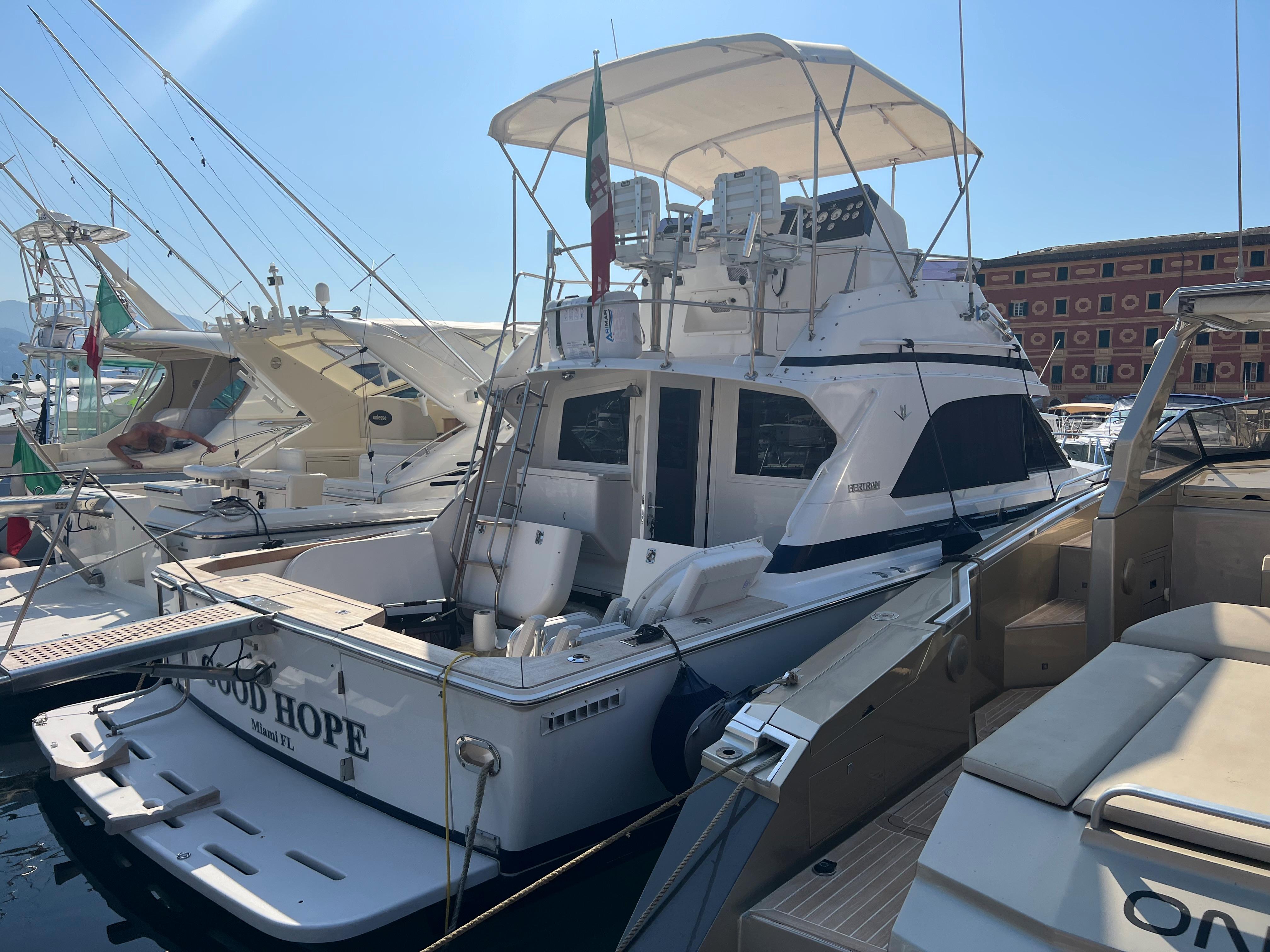 Bertram 36 Convertible | 11m | 1997 - Genova | Boats and Outboards