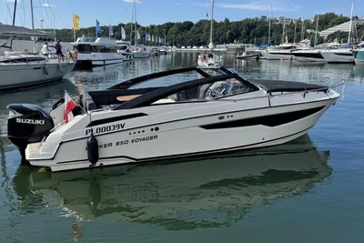 2018 Parker Poland 850 Voyager