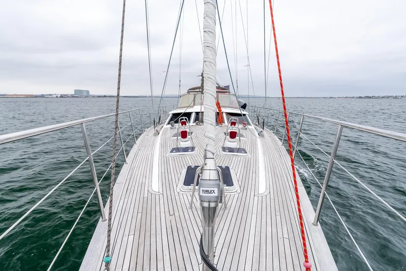 Luka Yacht Photos Pics Sailing yacht Farr 60 Pilot House 1997 on open water, showcasing deck and rigging.