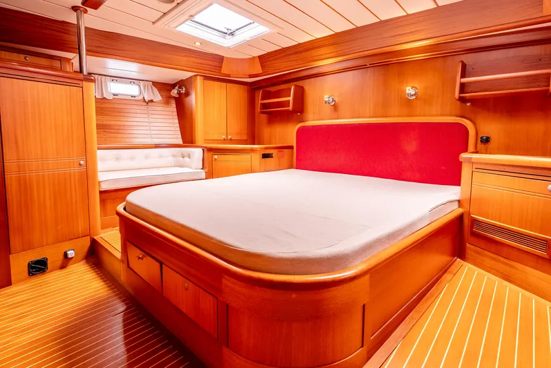 Luka Yacht Photos Pics Luxurious wood-finished cabin interior of 1997 Farr 60 Pilot House yacht.