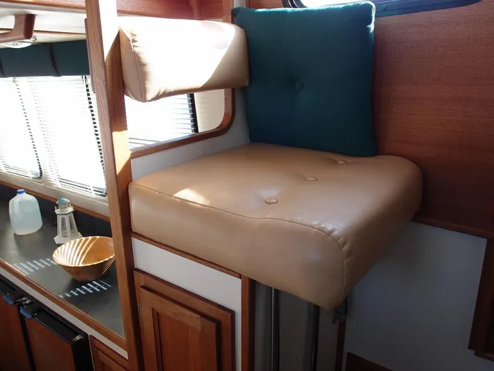 Dolly Yacht Photos Pics 