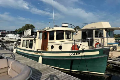 Nordic Tug Pilothouse