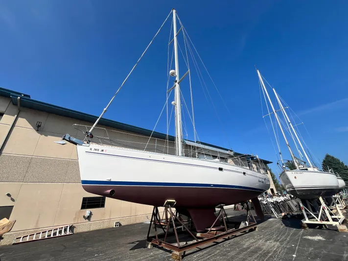 Siren Song Yacht Photos Pics 