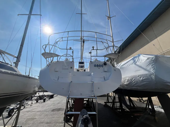 Siren Song Yacht Photos Pics 