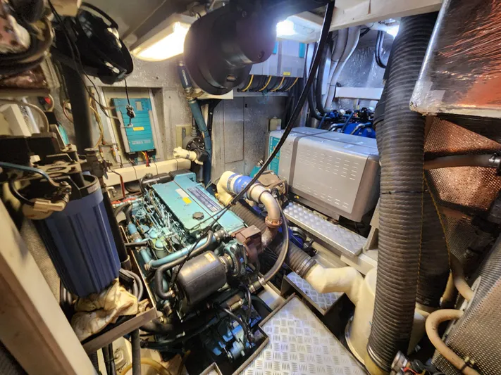 Bonnefooi Yacht Photos Pics 