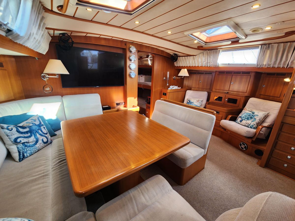 2008 Hallberg-Rassy 62 