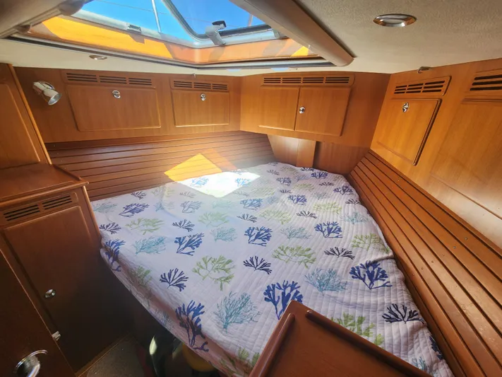 Bonnefooi Yacht Photos Pics 