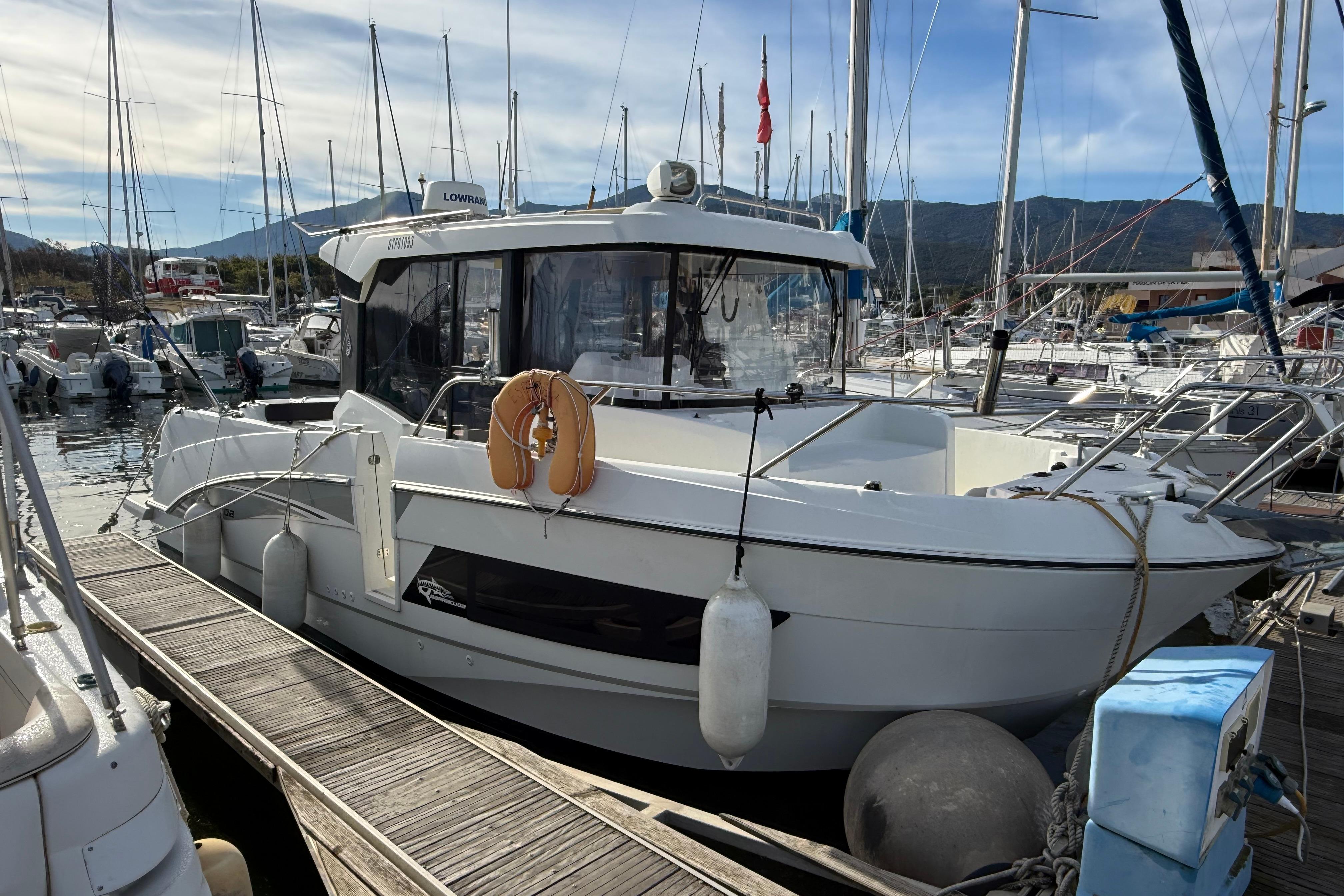 2019 Beneteau Barracuda 9