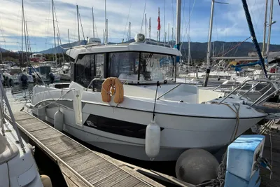2019 Beneteau Barracuda 9