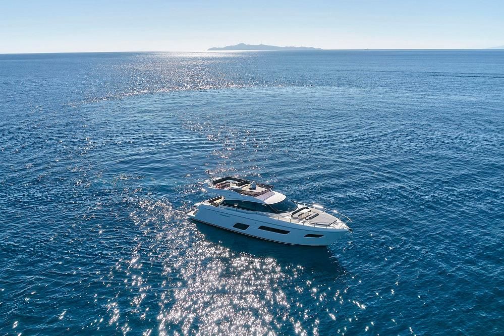 2022 Ferretti Yachts 56 