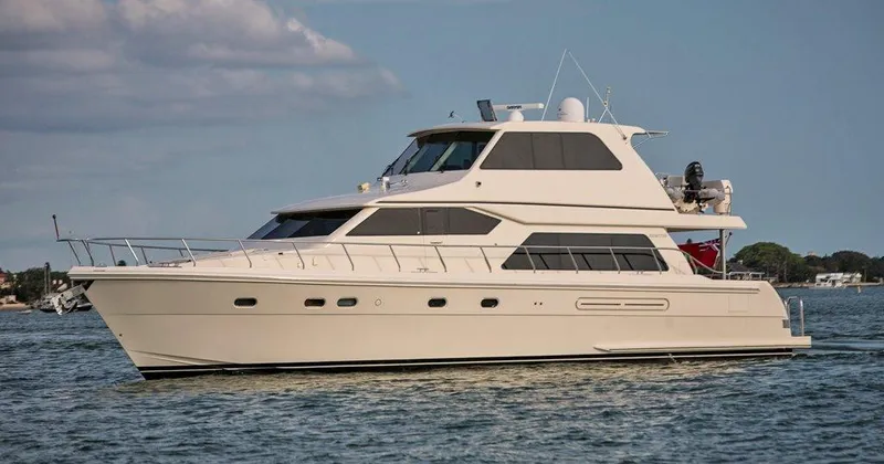 Maverick Yacht Photos Pics 