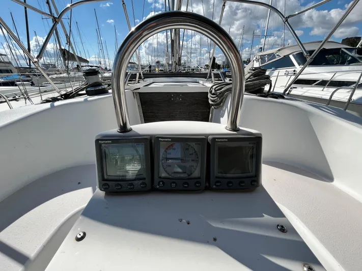 Siren Song Yacht Photos Pics 