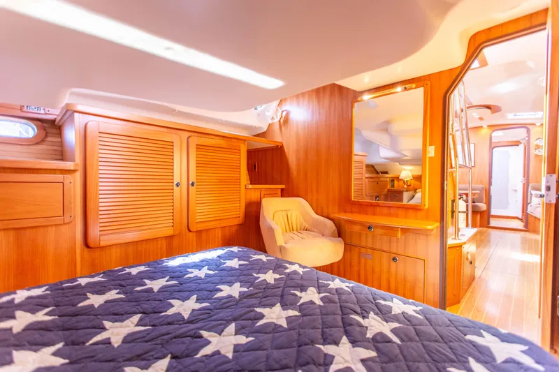 Siren Song Yacht Photos Pics 