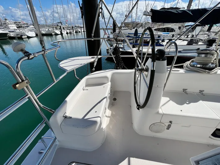 Siren Song Yacht Photos Pics 