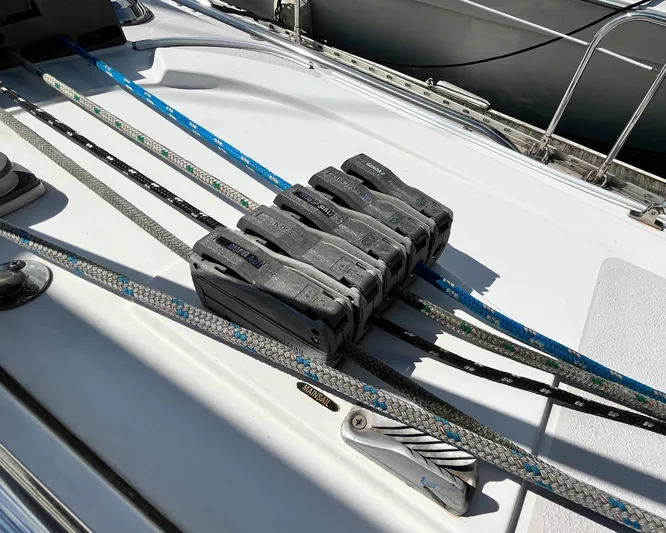 Siren Song Yacht Photos Pics 