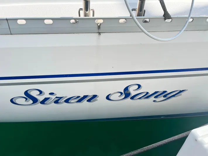 Siren Song Yacht Photos Pics 