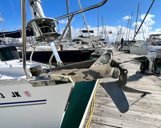 Siren Song Yacht Photos Pics 