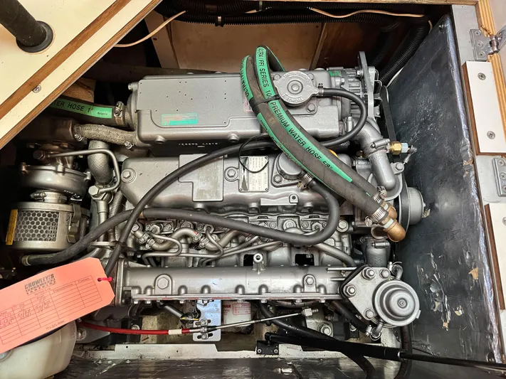 Siren Song Yacht Photos Pics 