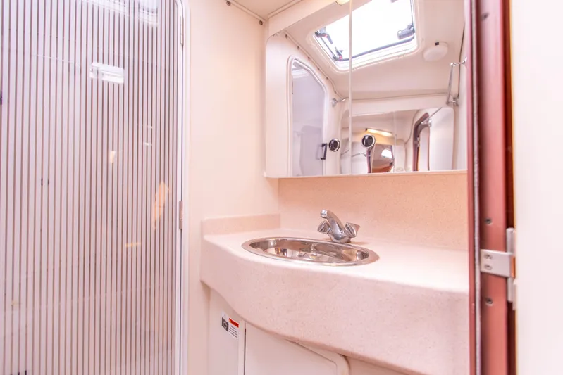 Siren Song Yacht Photos Pics 