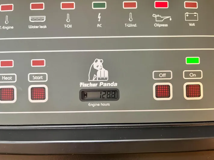 Siren Song Yacht Photos Pics 